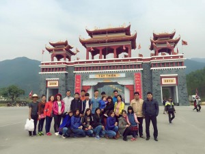 In Đăng Nguyên du xuân đầu năm