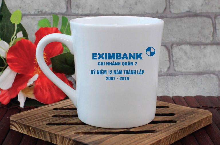 In logo lên cốc theo yêu cầu