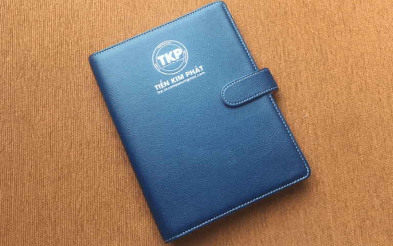 In logo và in chữ lên sổ tay – Xưởng in sổ tay Đăng Nguyên