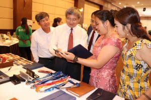 Sự kiện trưng bày, bán và giới thiệu sản phẩm tại Vịnh Hạ Long Giới thiệu sản phẩm tại Hạ Long -1